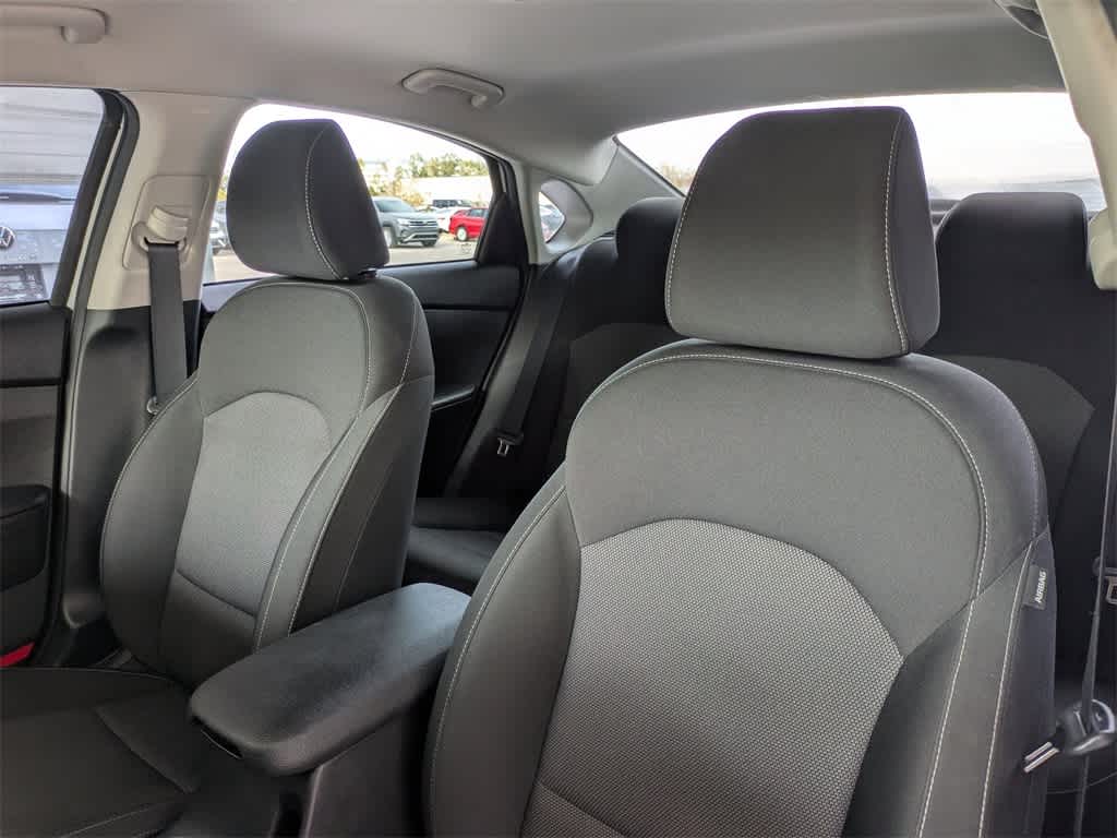 Thumbnail: 2022 Kia Forte - 7