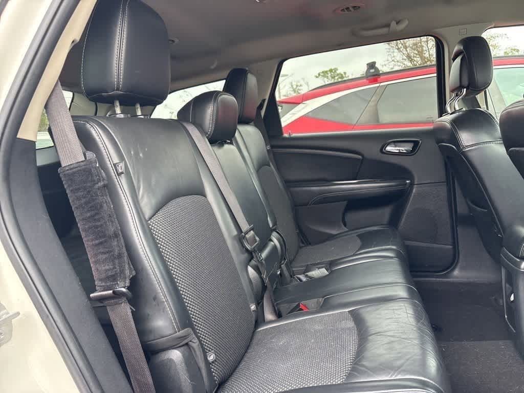 Thumbnail: 2019 Dodge Journey - 9