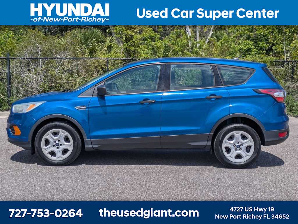 Thumbnail: 2017 Ford Escape - 1