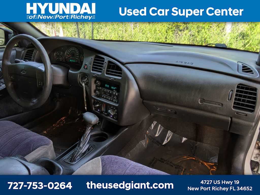Thumbnail: 2000 Chevrolet Monte Carlo - 15
