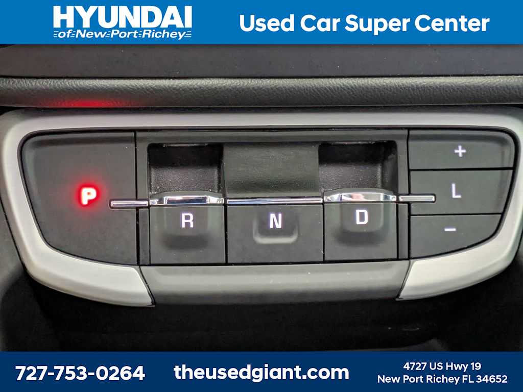 Thumbnail: 2022 GMC Terrain - 26