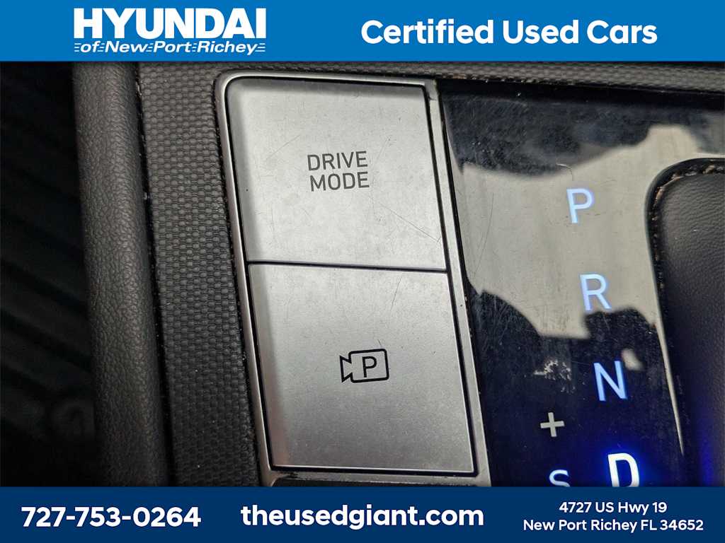 Thumbnail: 2022 Hyundai Elantra - 22