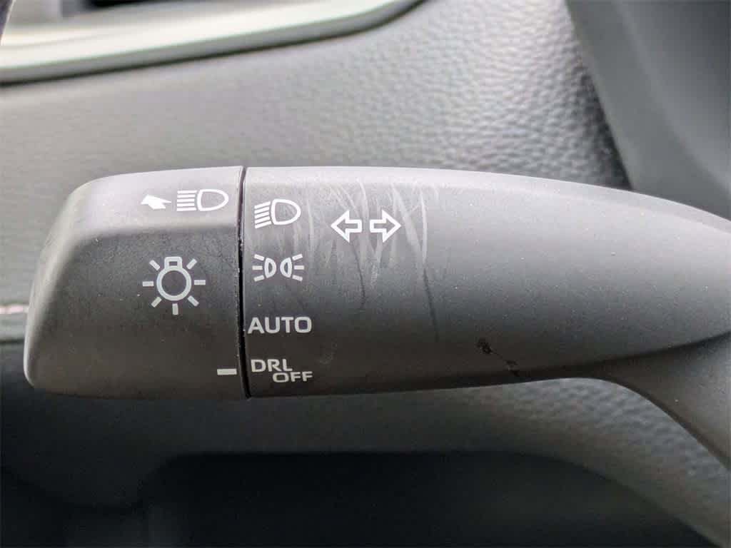 Thumbnail: 2025 Toyota RAV4 - 35