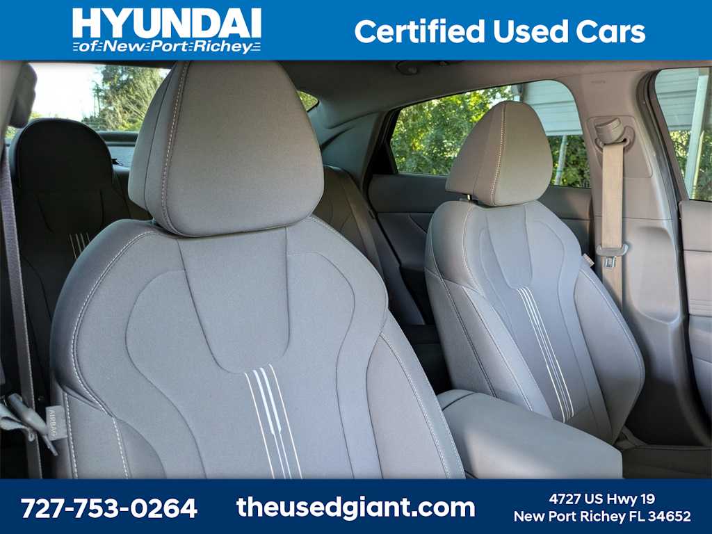 Thumbnail: 2024 Hyundai Elantra - 6