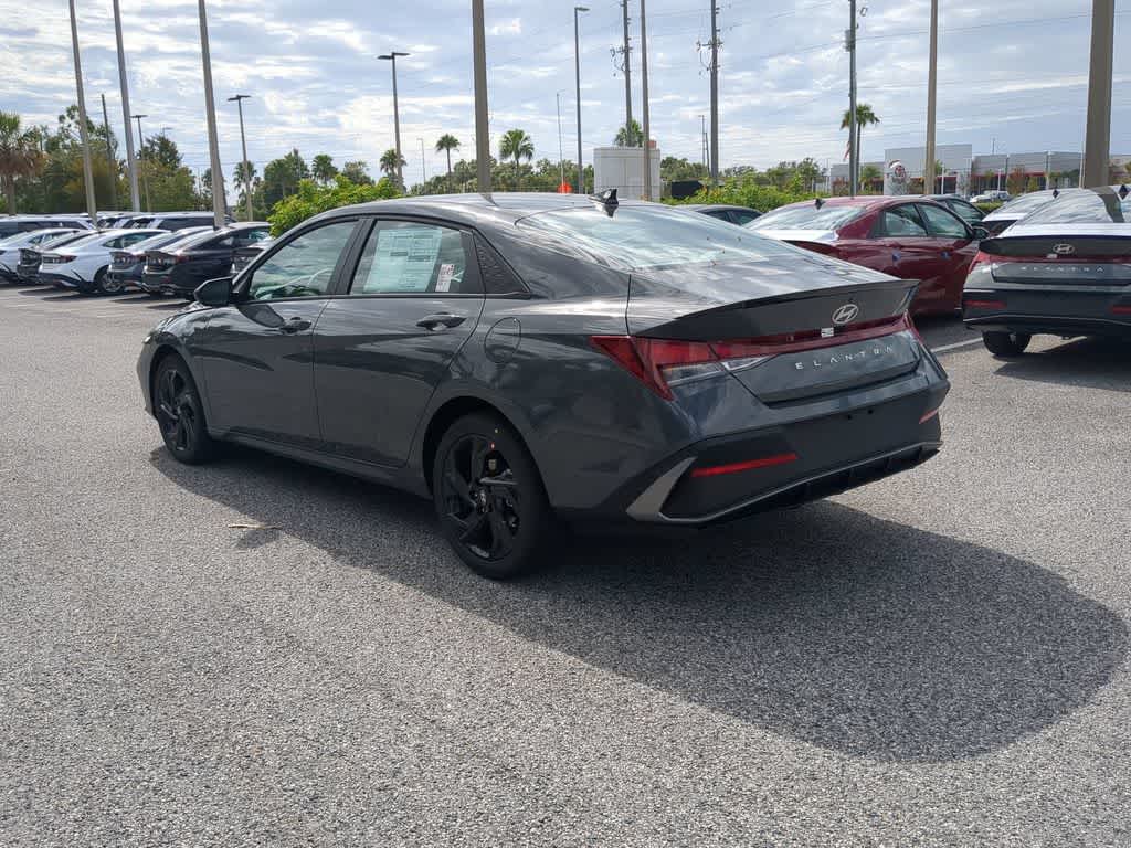 Thumbnail: 2026 Hyundai Elantra - 4