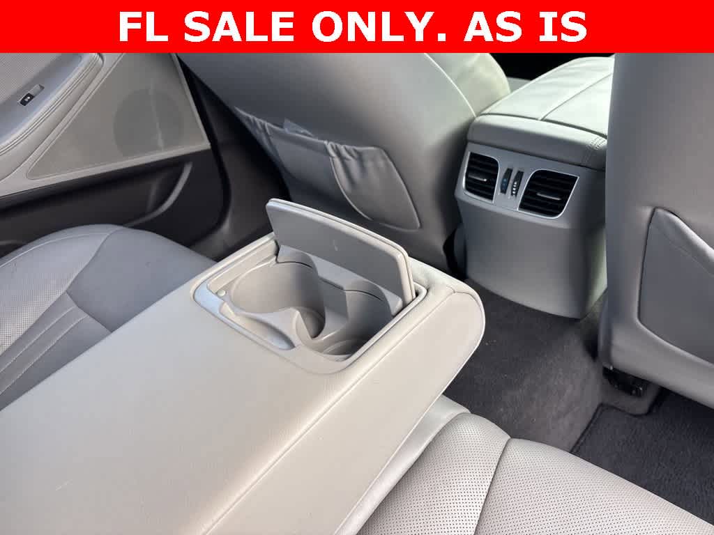 Thumbnail: 2015 Hyundai Genesis - 9