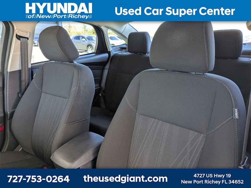 Thumbnail: 2016 Ford Focus - 7