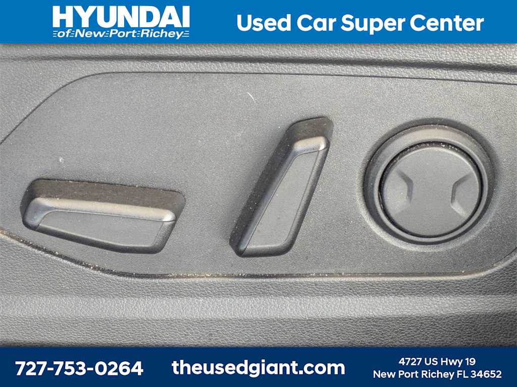 Thumbnail: 2023 Hyundai Tucson - 24