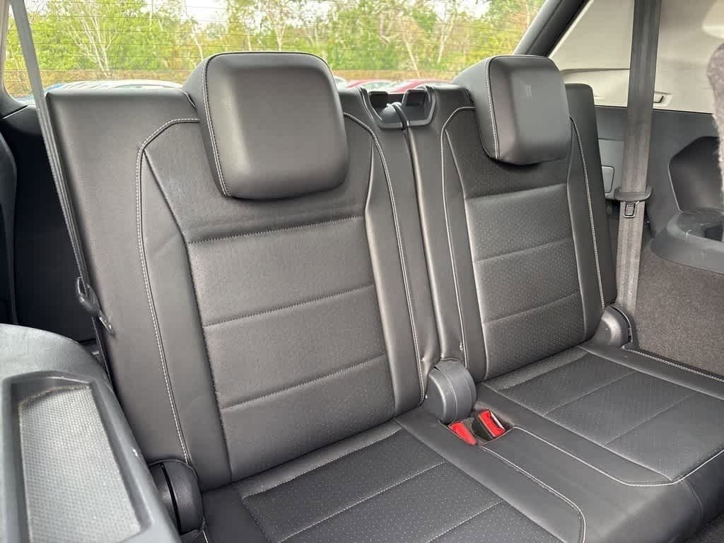 Thumbnail: 2021 Volkswagen Tiguan - 11