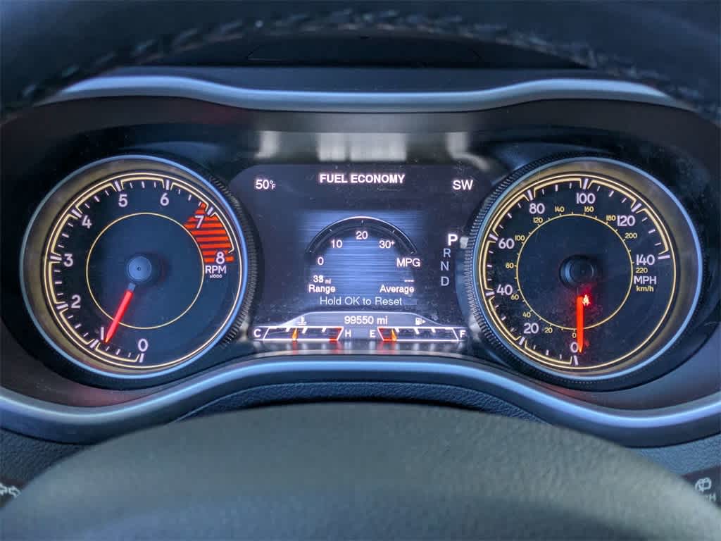 Thumbnail: 2017 Jeep Cherokee - 38