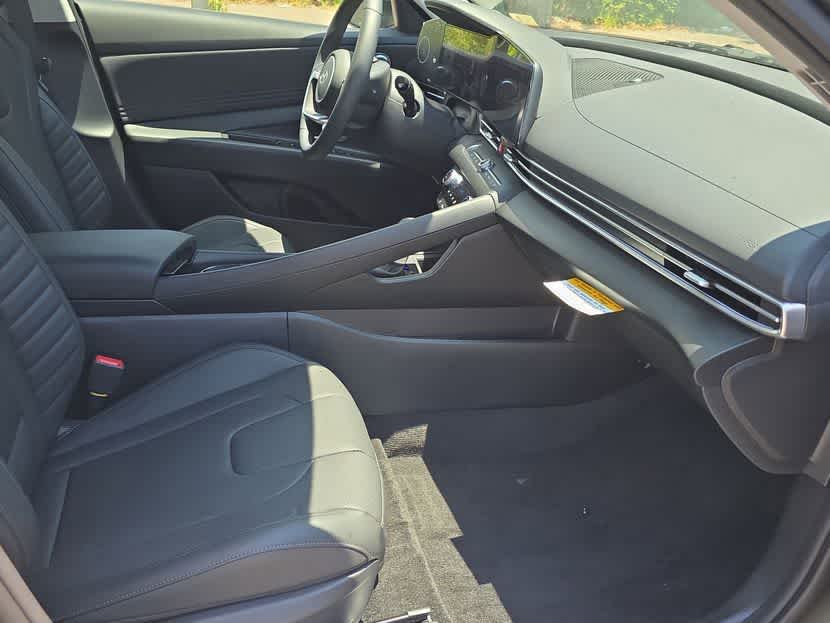 Thumbnail: 2026 Hyundai Elantra - 23