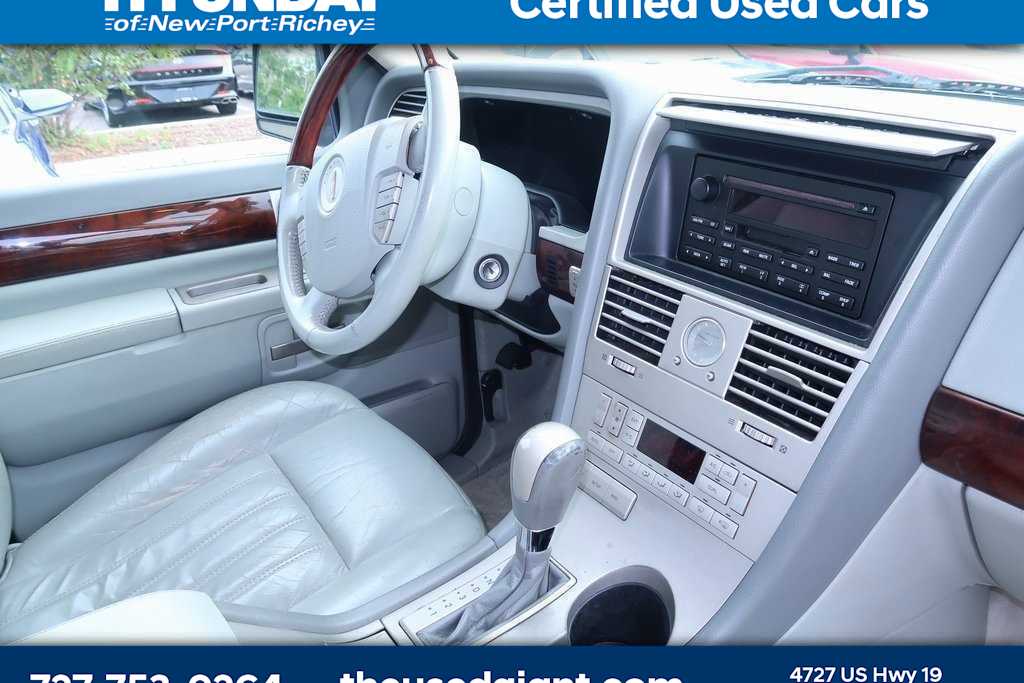 Thumbnail: 2003 Lincoln Aviator - 6