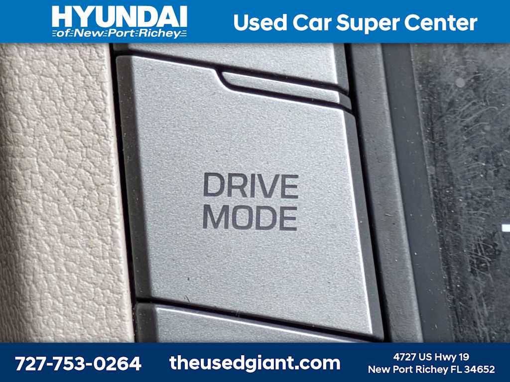 Thumbnail: 2018 Hyundai Elantra - 24
