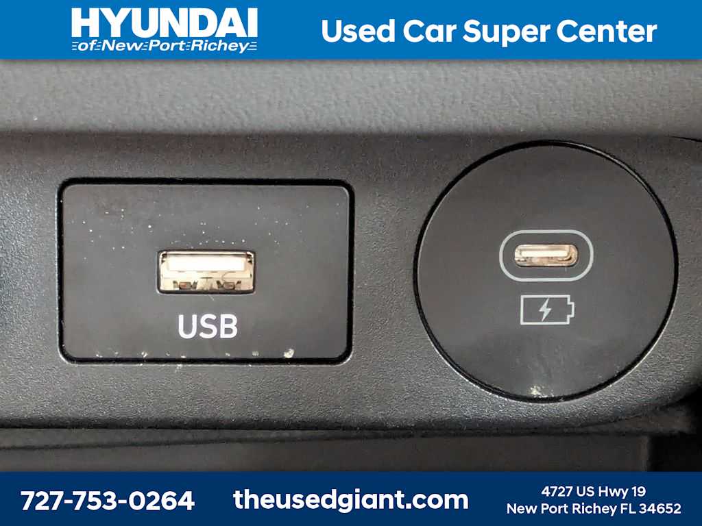 Thumbnail: 2025 Hyundai Elantra - 21