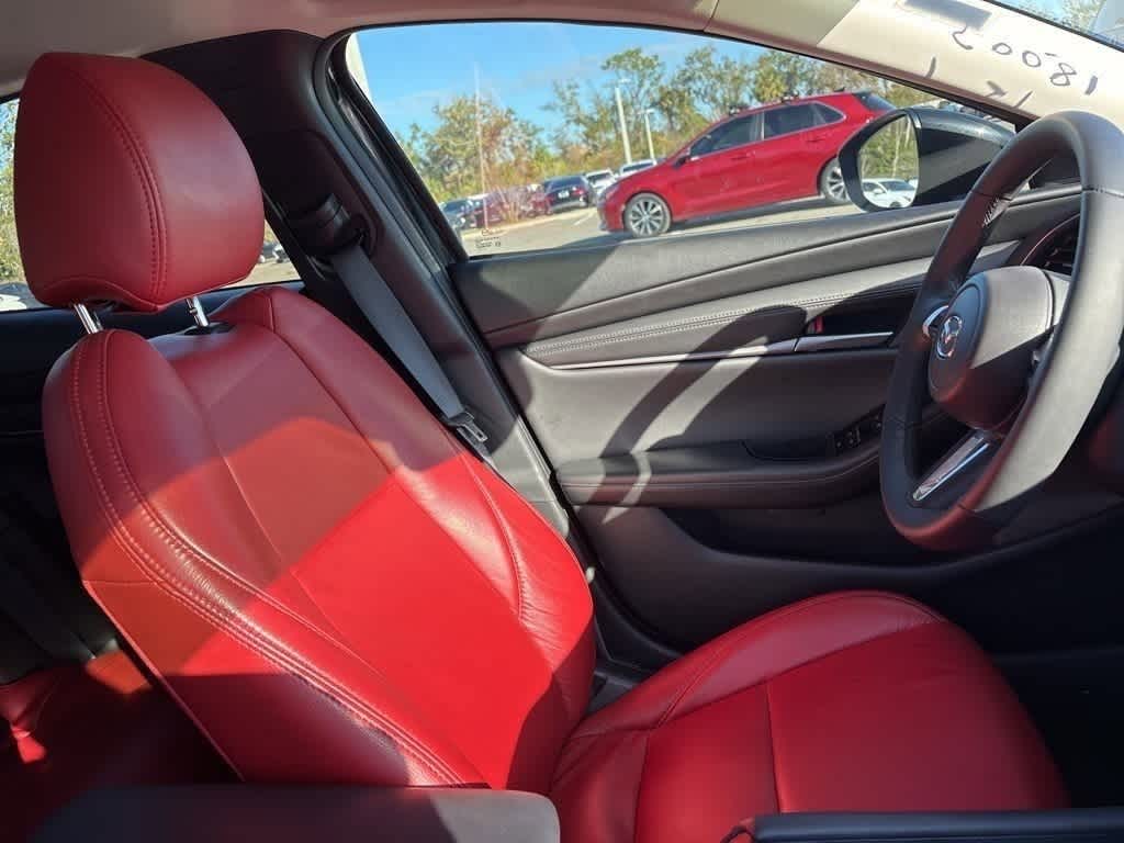 Thumbnail: 2025 Mazda Mazda3 - 8