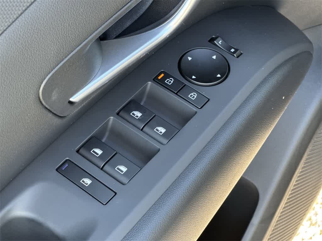 2025 Hyundai Tucson SEL 16