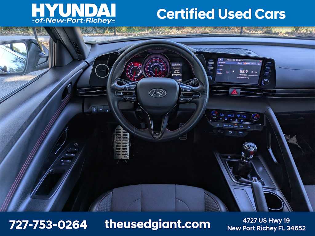 Thumbnail: 2022 Hyundai Elantra - 16