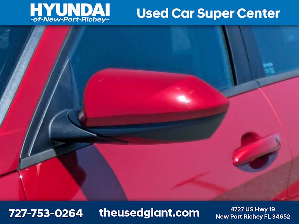 Thumbnail: 2023 Hyundai Elantra - 11