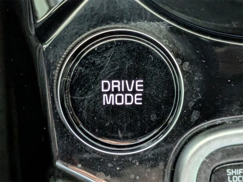 Thumbnail: 2023 Kia Seltos - 25