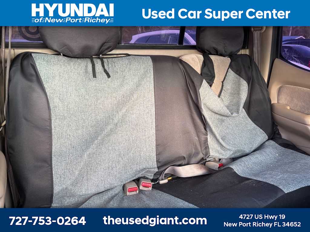 Thumbnail: 2002 Toyota Tacoma - 8