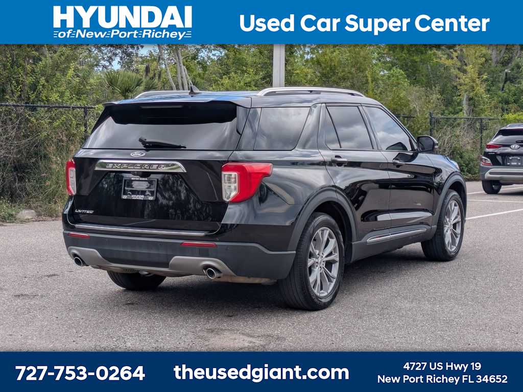 Thumbnail: 2023 Ford Explorer - 5