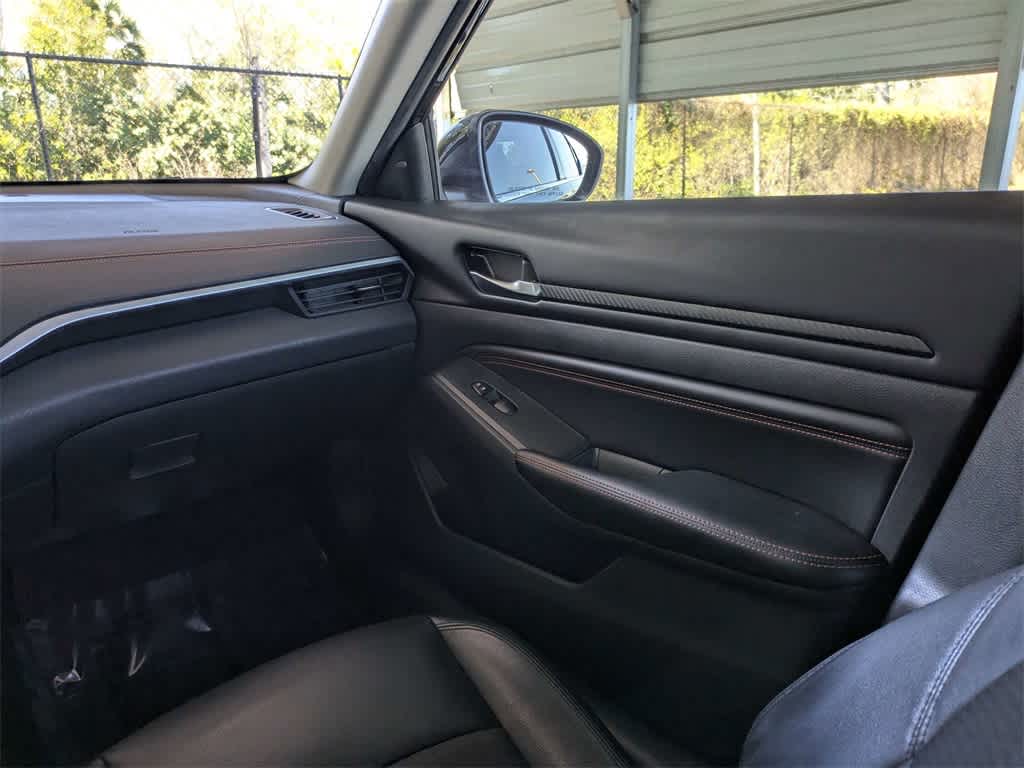 Thumbnail: 2022 Nissan Altima - 18