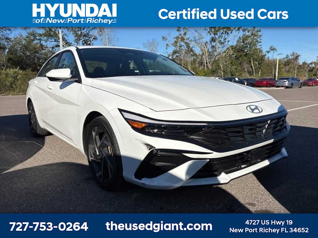 Thumbnail: 2025 Hyundai Elantra - 4