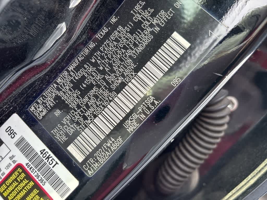 Thumbnail: 2011 Toyota Tundra - 16