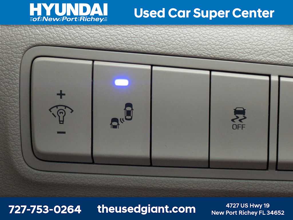 Thumbnail: 2017 Hyundai Tucson - 27