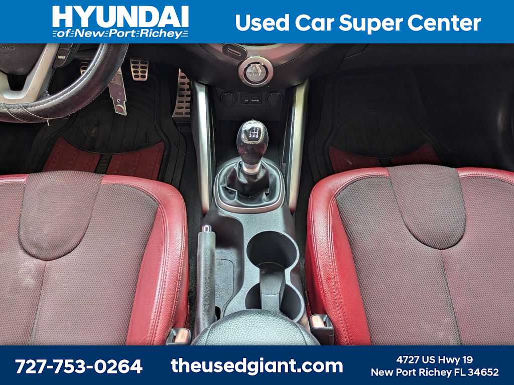 Thumbnail: 2012 Hyundai Veloster - 19
