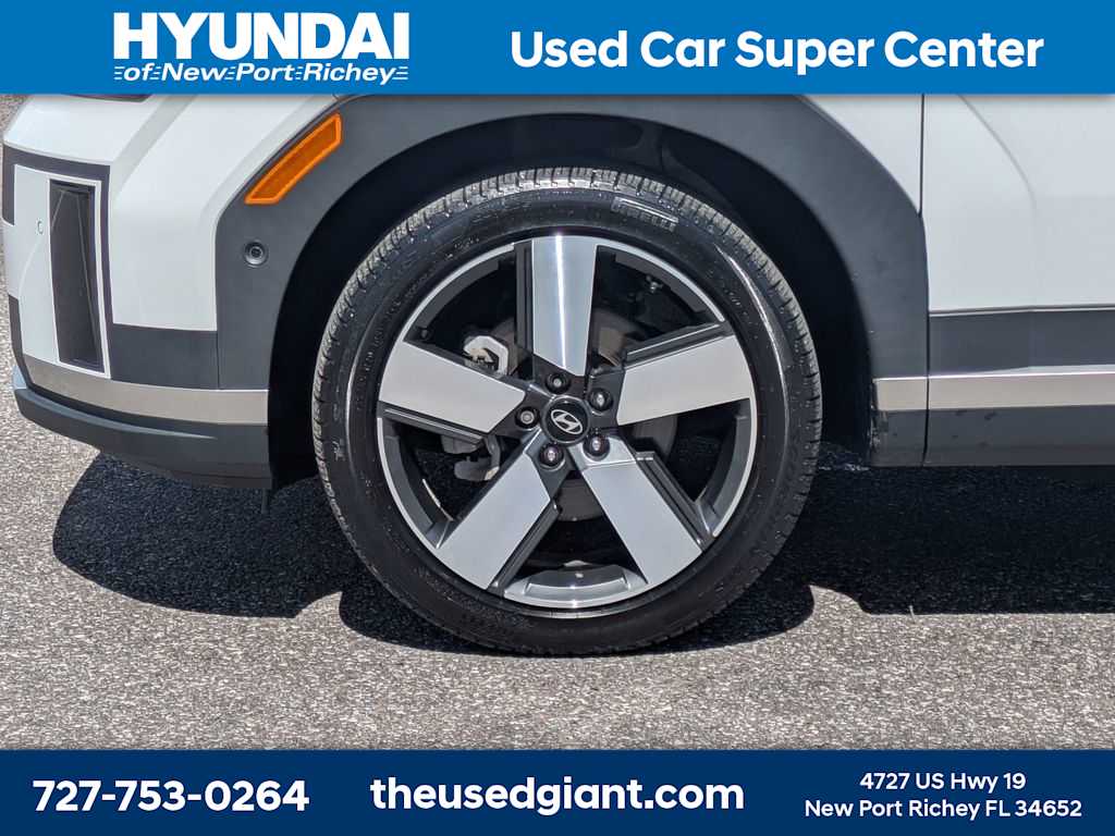 Thumbnail: 2024 Hyundai Santa Fe - 10