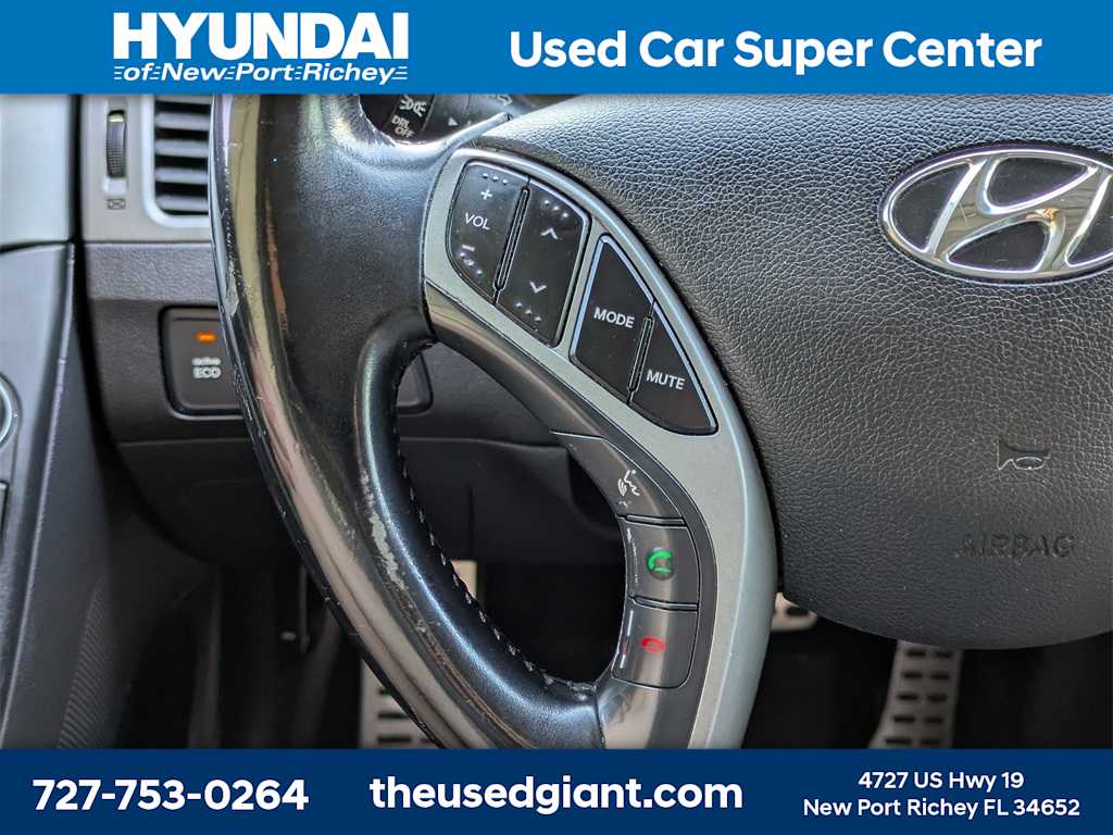 Thumbnail: 2015 Hyundai Elantra - 27