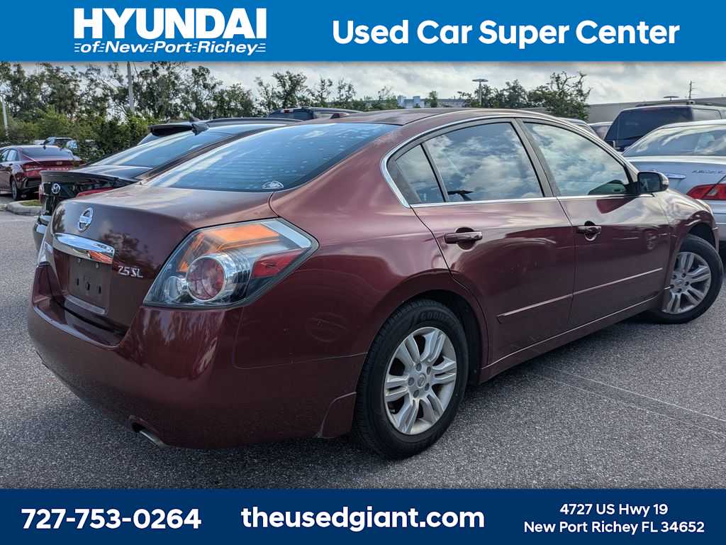Thumbnail: 2010 Nissan Altima - 2