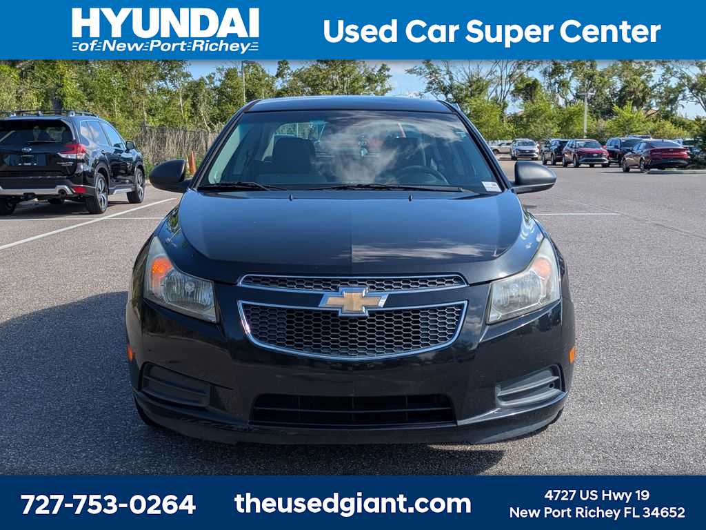 Thumbnail: 2011 Chevrolet Cruze - 8
