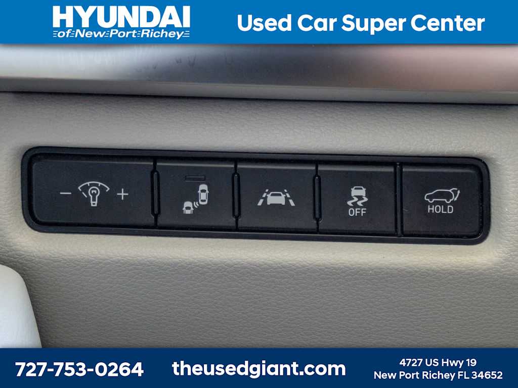 Thumbnail: 2020 Kia Telluride - 37