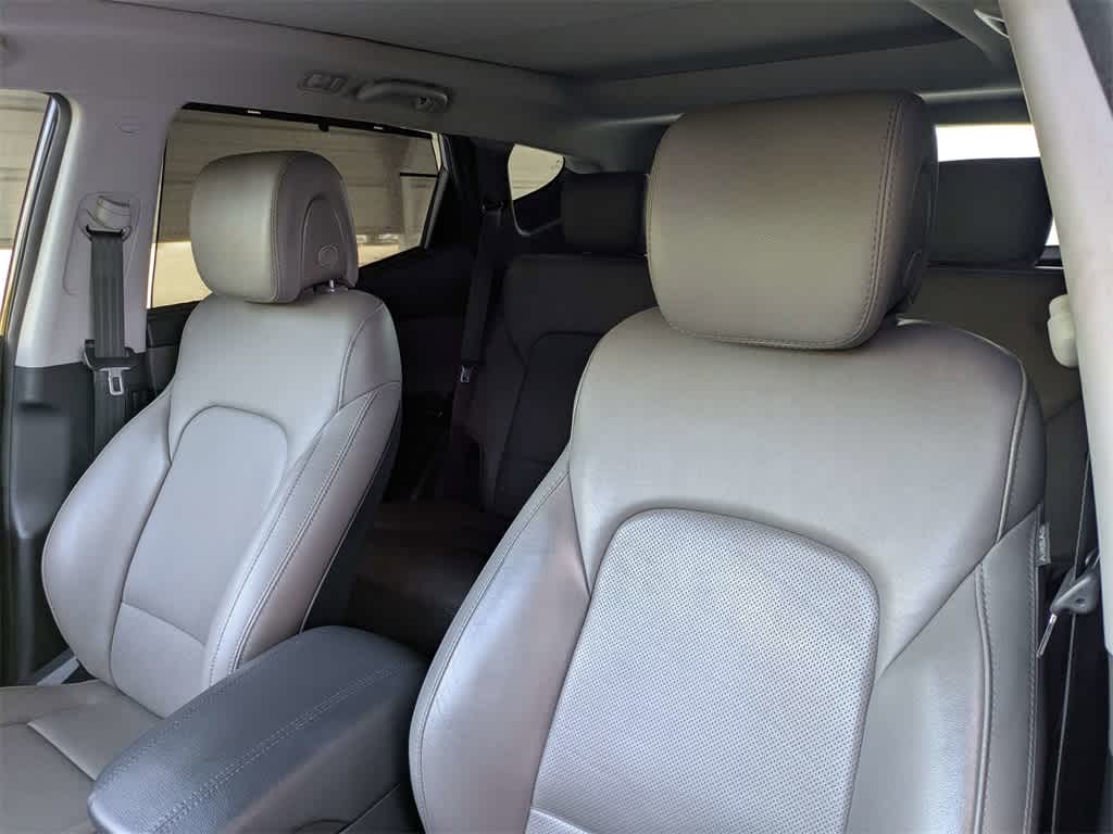 Thumbnail: 2017 Hyundai Santa Fe - 7