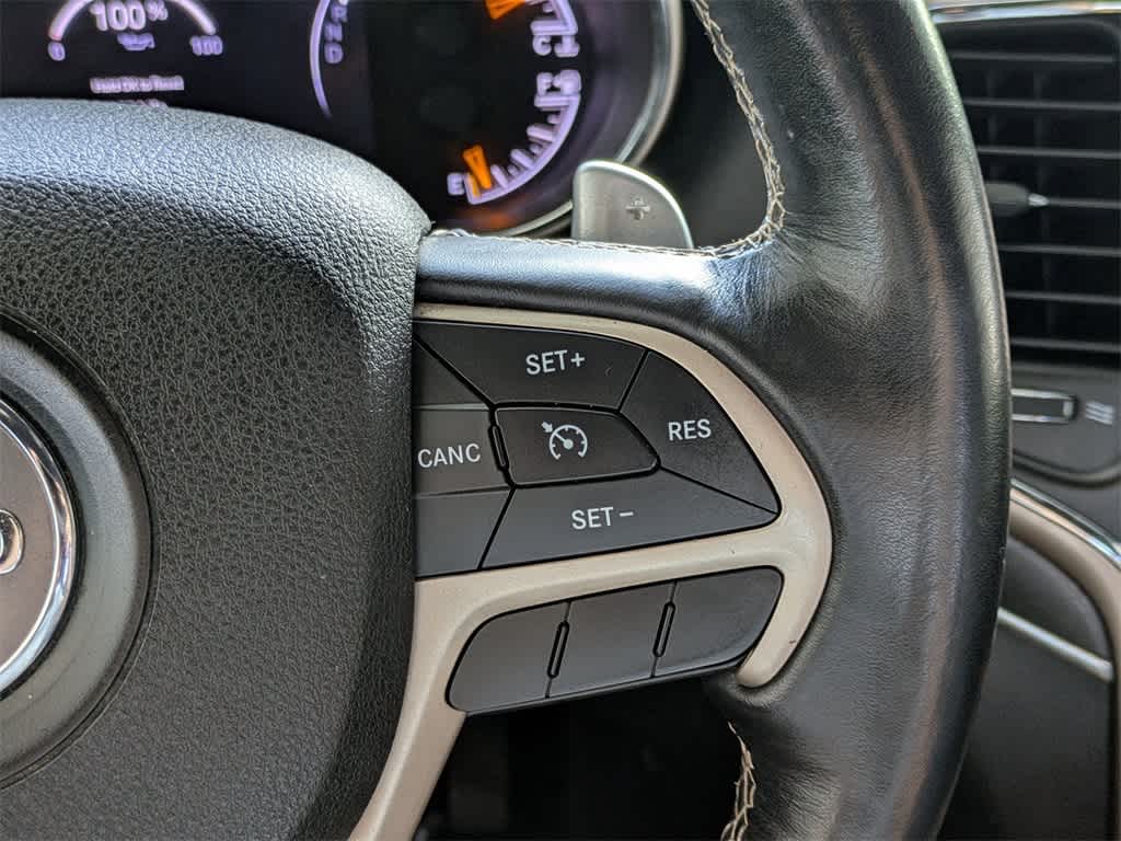 Thumbnail: 2016 Jeep Grand Cherokee - 34