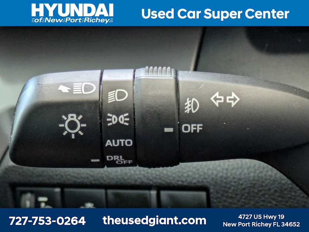 Thumbnail: 2024 Toyota Tacoma - 30