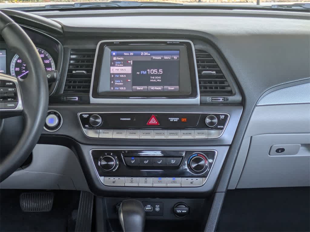 Thumbnail: 2018 Hyundai Sonata - 18