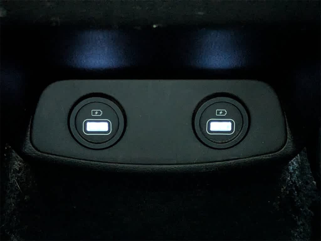 Thumbnail: 2022 Hyundai Santa Fe - 16