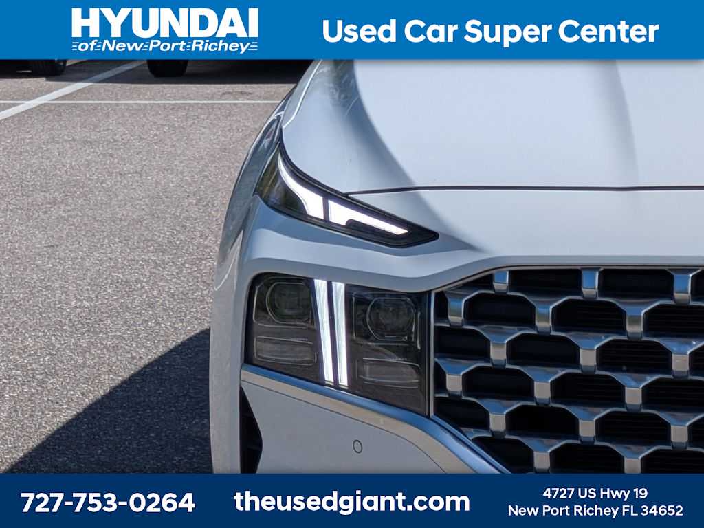Thumbnail: 2023 Hyundai Santa Fe - 9