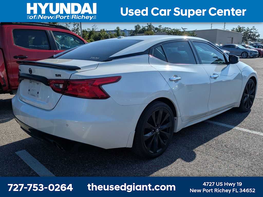 Thumbnail: 2017 Nissan Maxima - 2