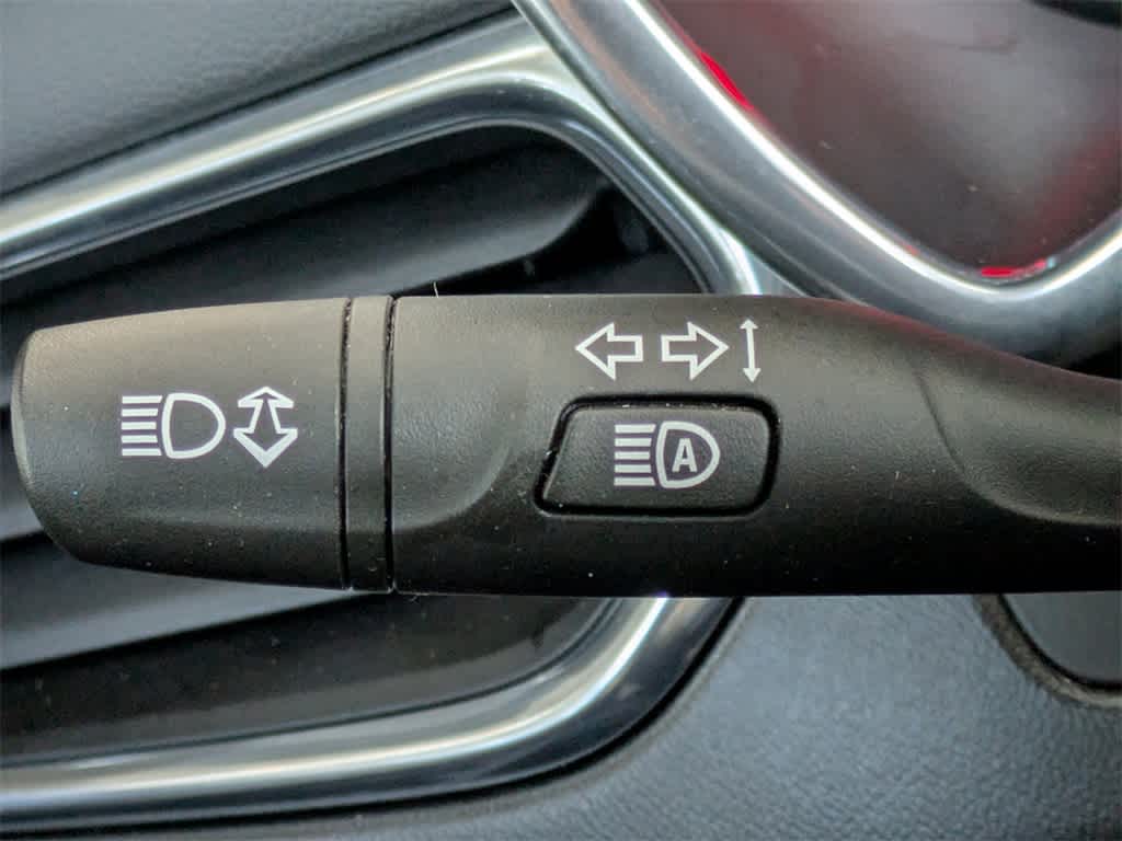 Thumbnail: 2021 Chevrolet Equinox - 32