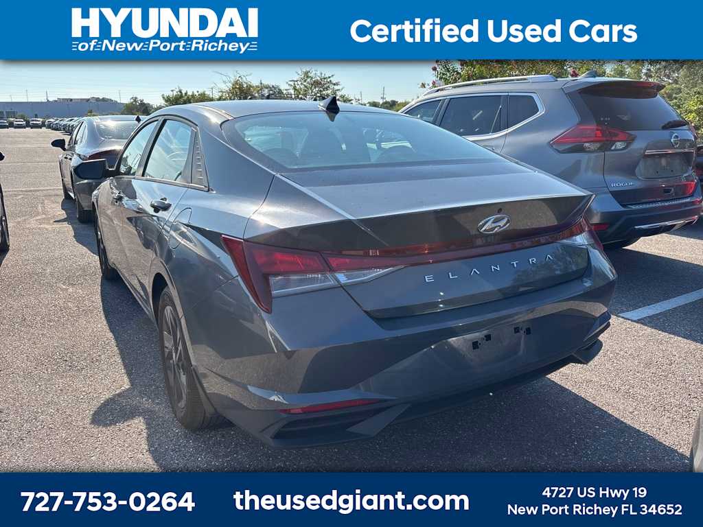 Thumbnail: 2023 Hyundai Elantra - 2