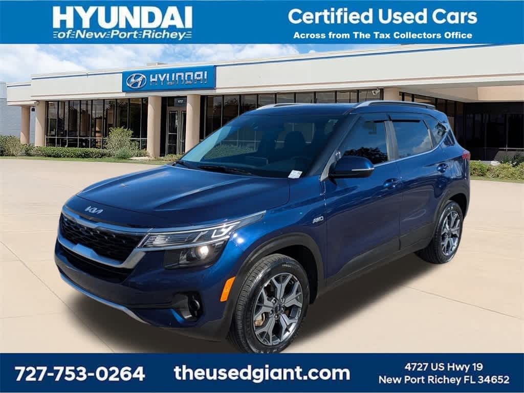 Thumbnail: 2023 Kia Seltos - 1