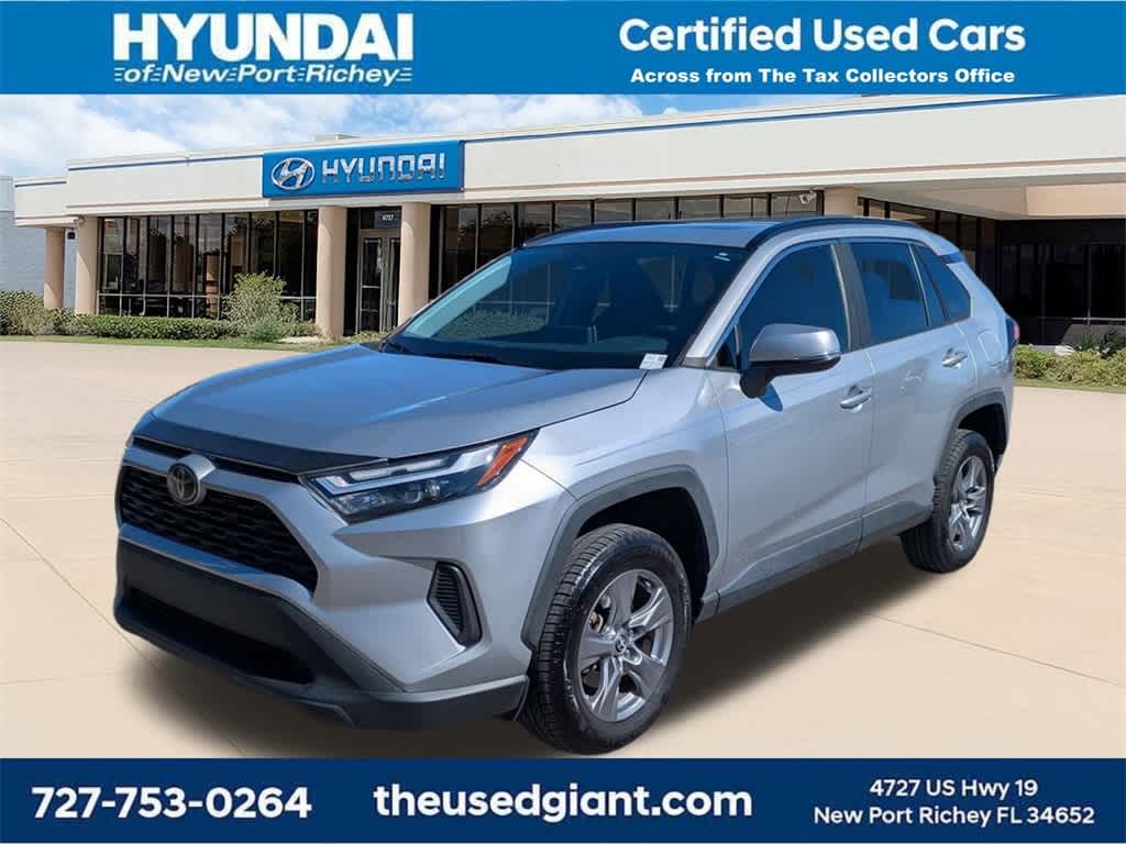 Thumbnail: 2022 Toyota RAV4 - 1