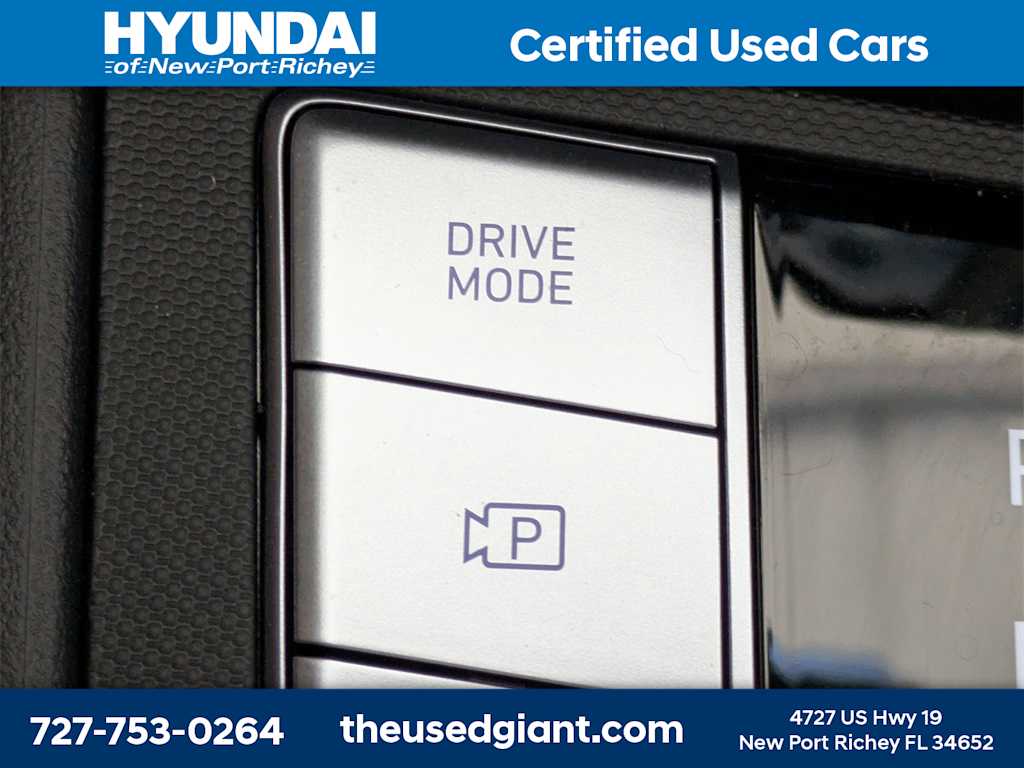 Thumbnail: 2025 Hyundai Elantra - 22