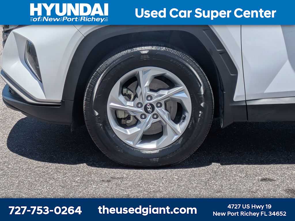 Thumbnail: 2023 Hyundai Tucson - 10