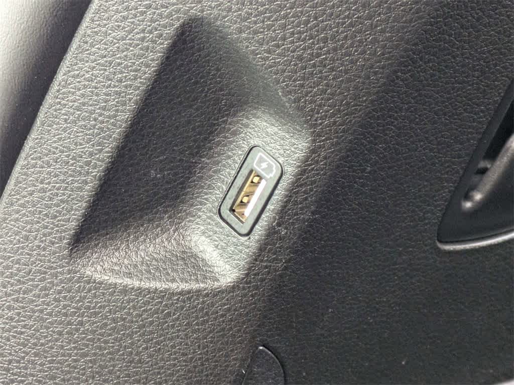 Thumbnail: 2024 Kia Carnival - 19