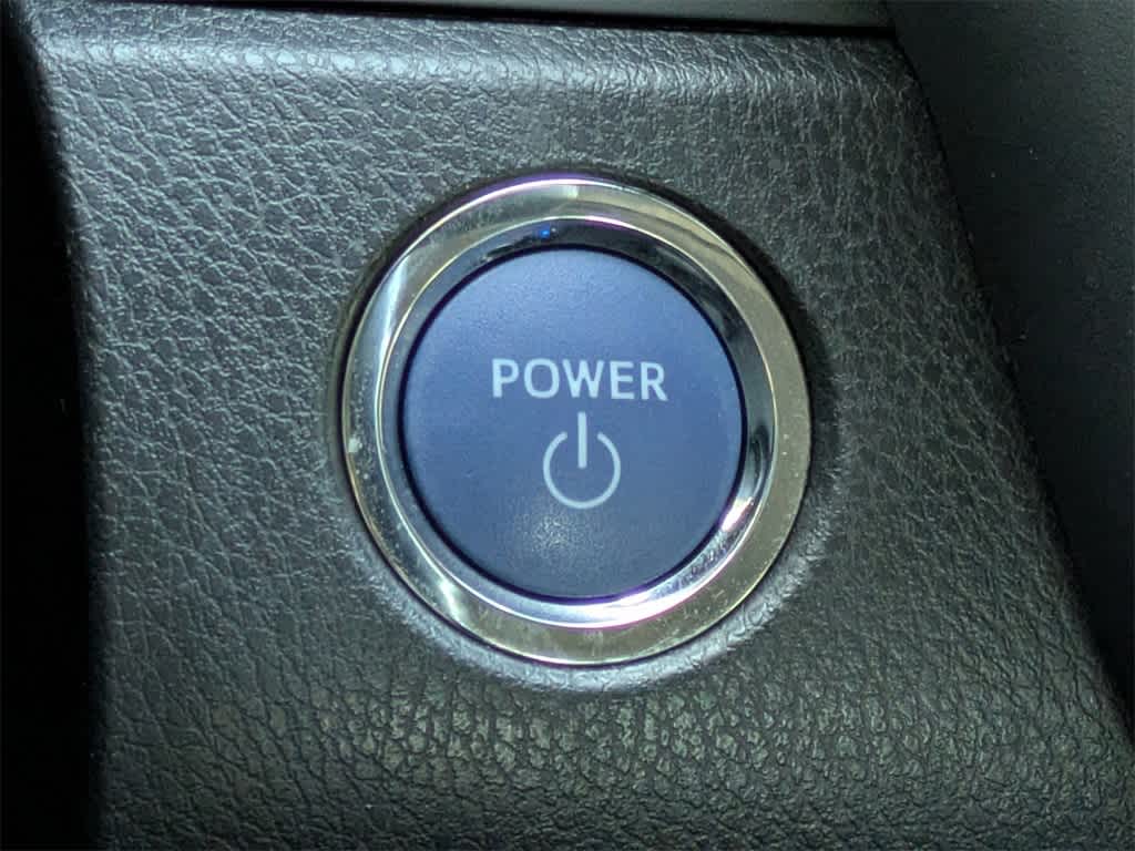 Thumbnail: 2023 Toyota Camry - 35